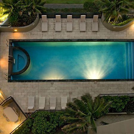 Clubb Coolum Beach Resort Sunshine Coast Exterior photo