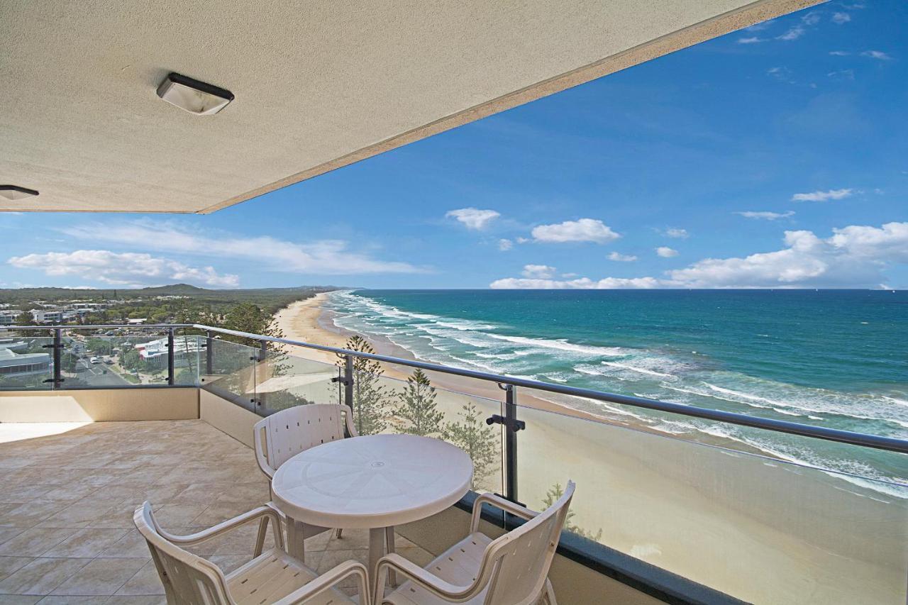 Clubb Coolum Beach Resort Sunshine Coast Exterior photo