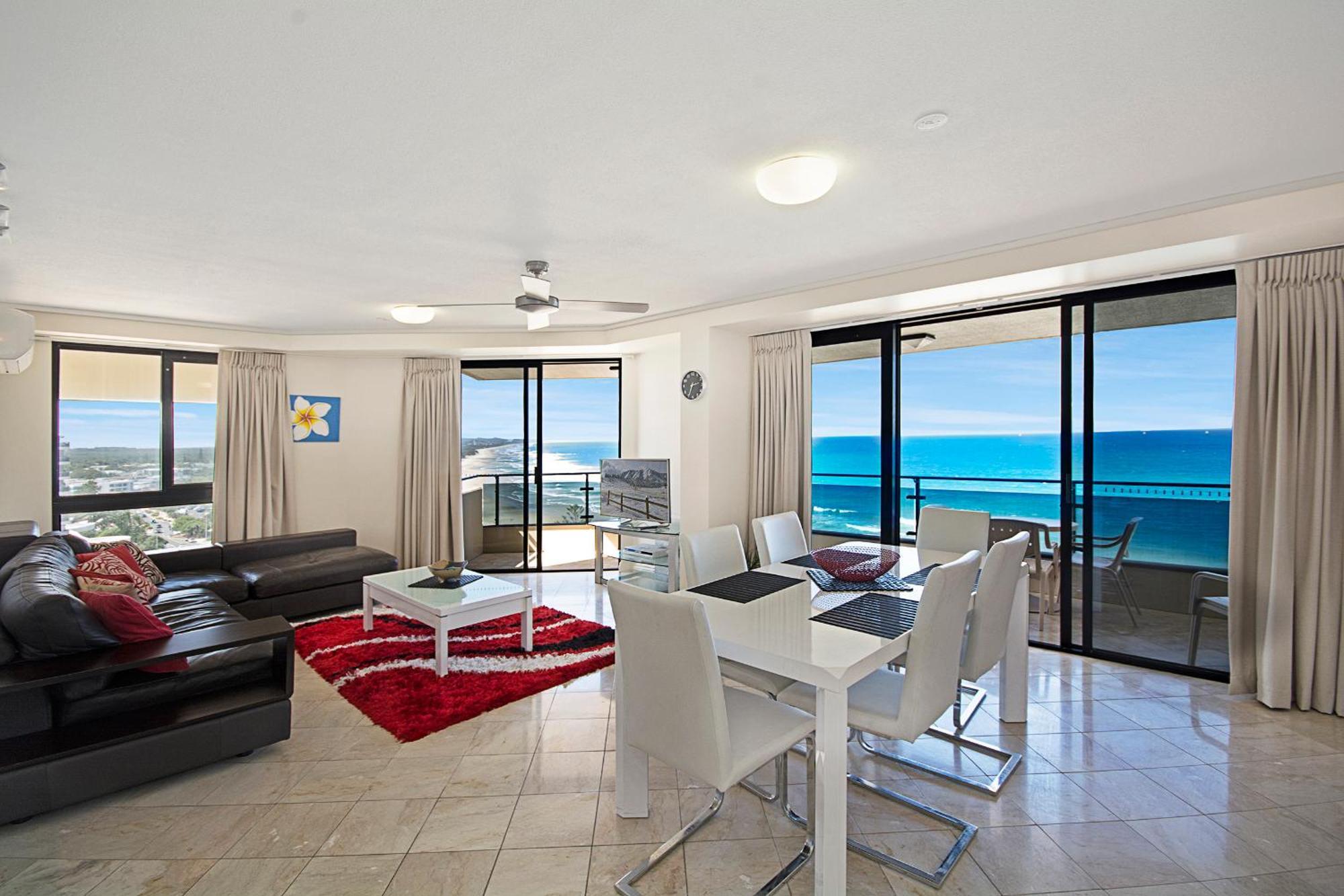 Clubb Coolum Beach Resort Sunshine Coast Exterior photo