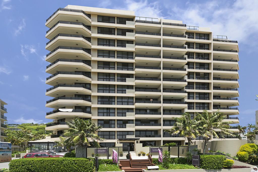 Clubb Coolum Beach Resort Sunshine Coast Exterior photo